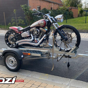 Breakout custom sur remorque pliante moto OZIconcept